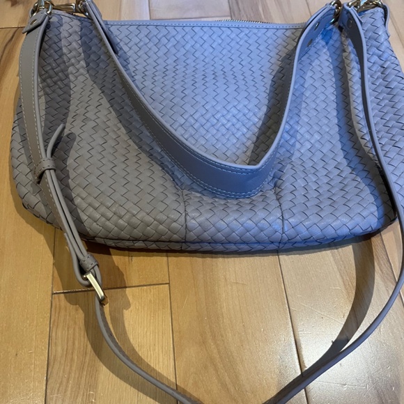 Quince Beige Woven Shoulder Bag - Picture 7 of 8